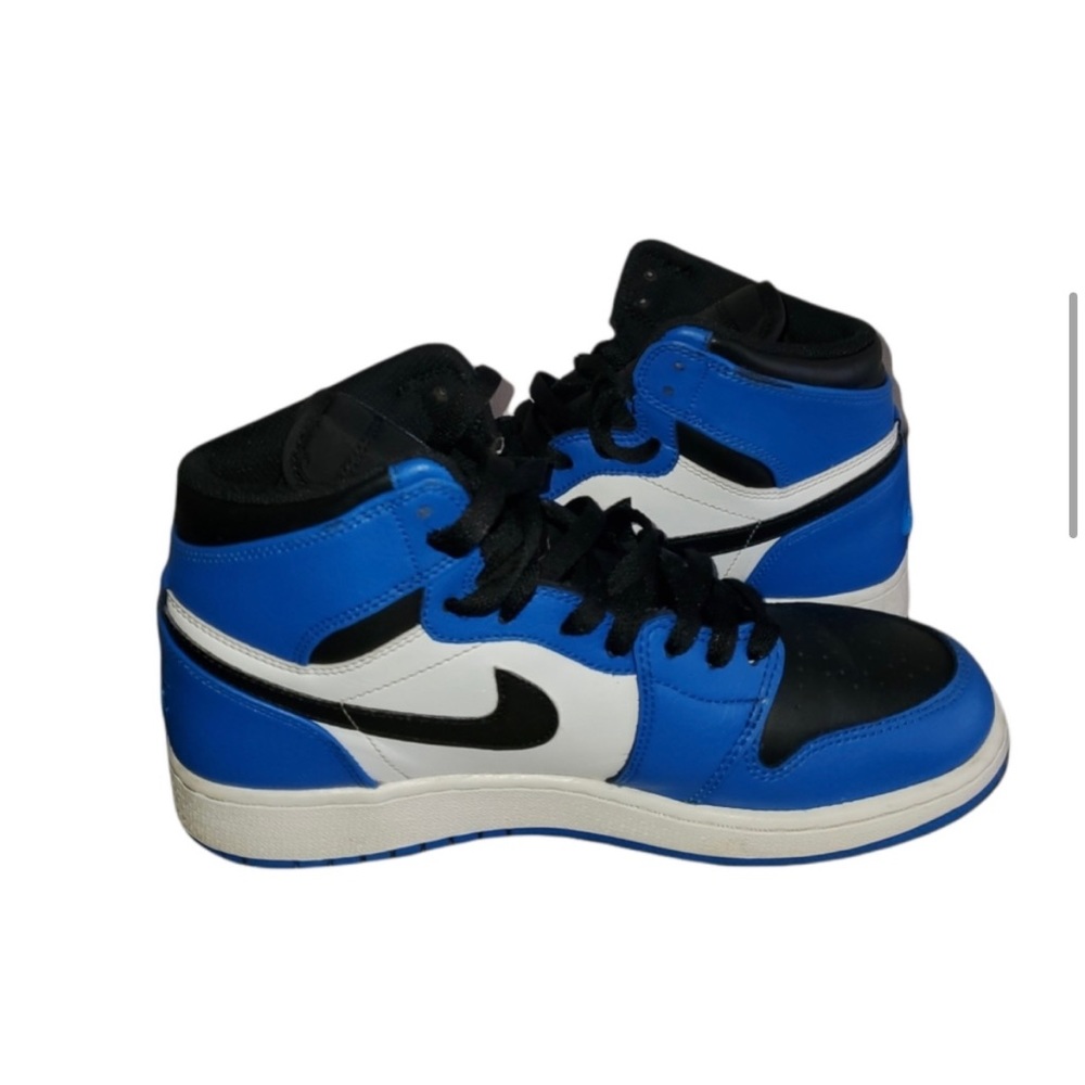 Air Jordan 1 Retro High BG "Soar"